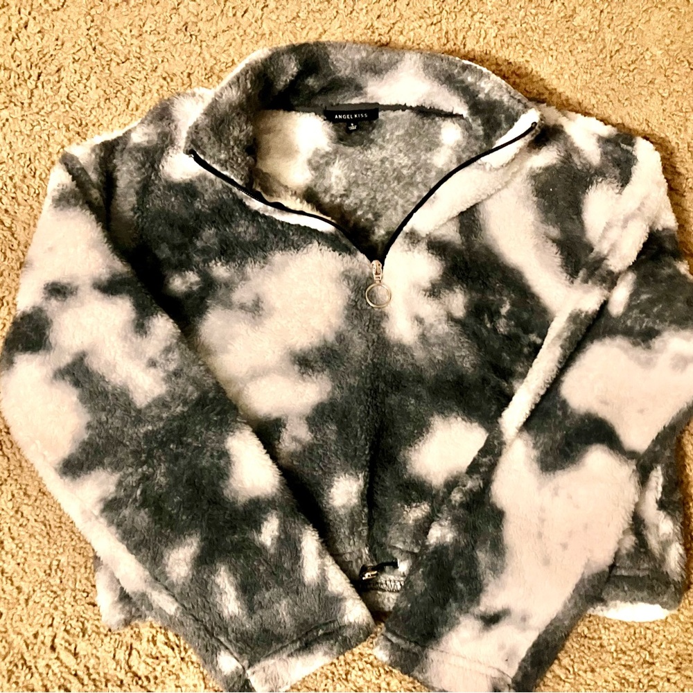 Angel Kiss S Fuzzy Midi- sweater with elastic waist (adjustable!)